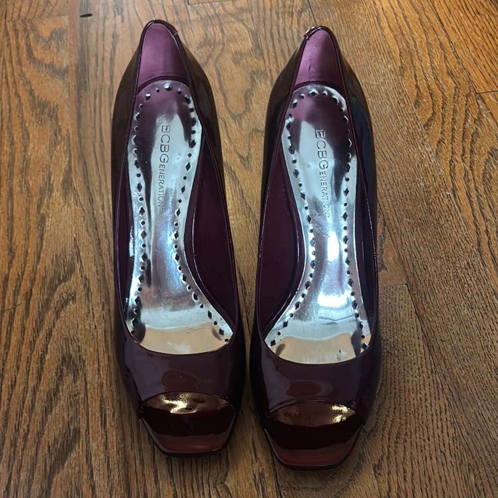 BCBG Girls Burgandy Peep Toe Heels